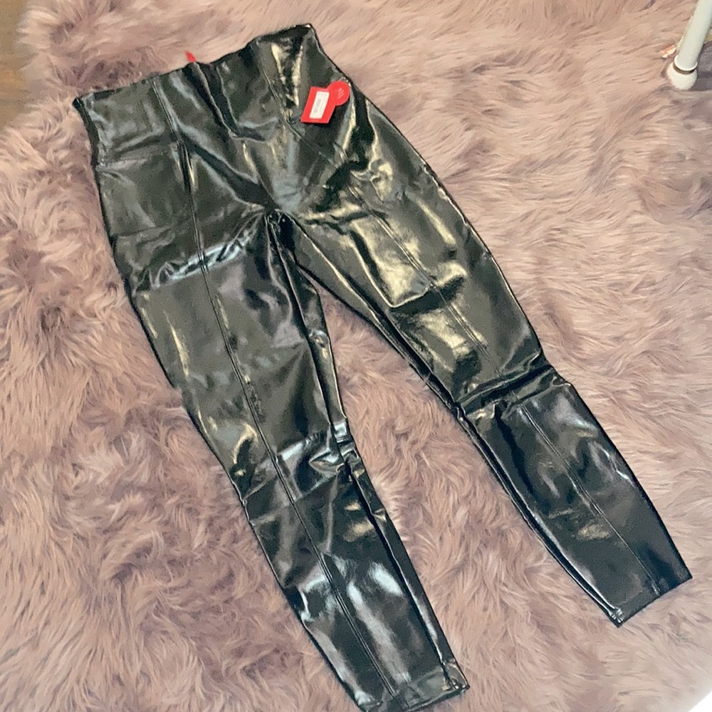 SPANX Pleather leggings in XL— NWT!!!!